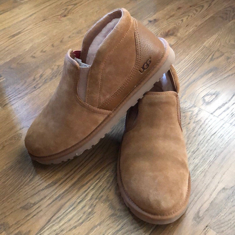 UGG Men’s Rakel Suede Slipper Chestnut